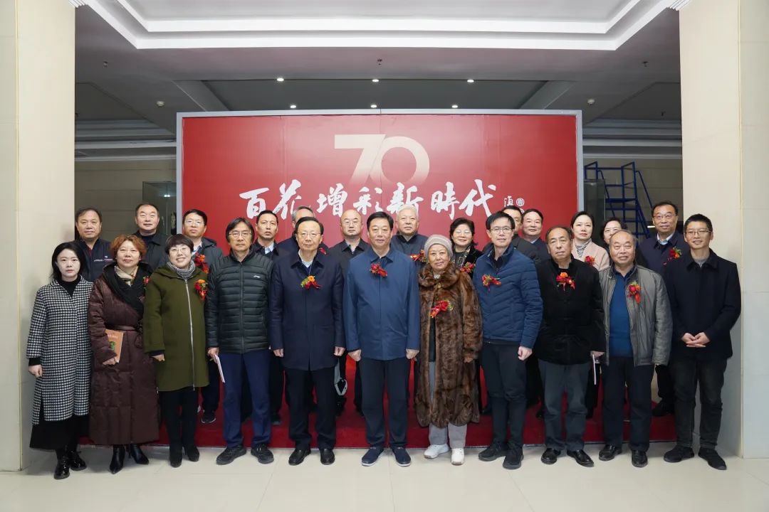 文艺动态 | 百花增彩新时代——庆祝省文联成立70周年文艺作品展开幕