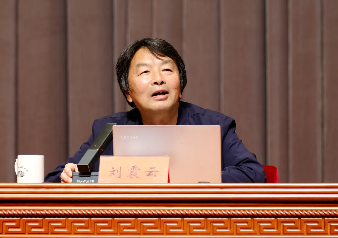 在故乡河南讲故乡：省文联主席刘震云作《文学、哲学与故乡》专题讲座